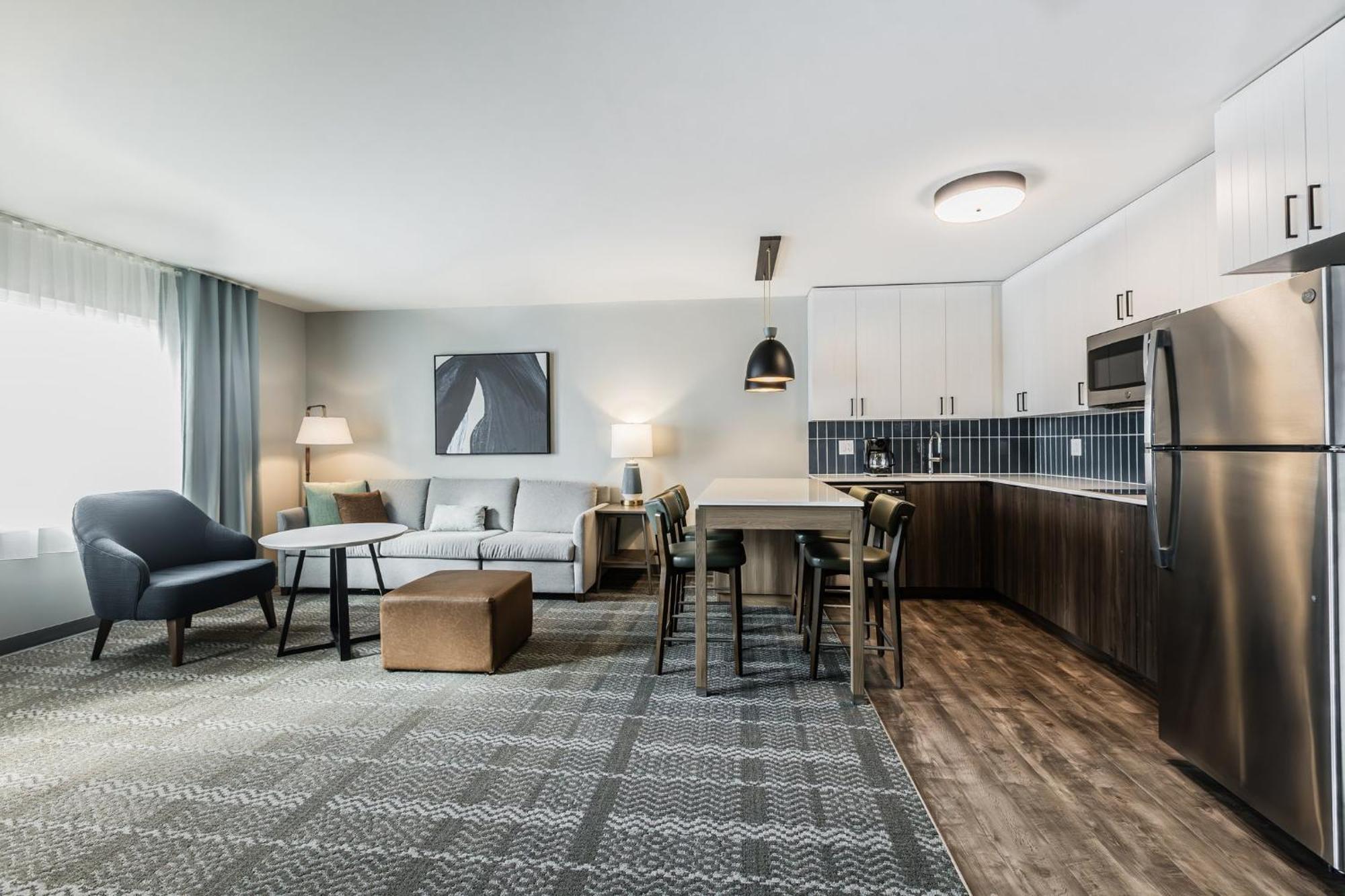 Staybridge Suites - Dawson Creek By Ihg Exterior foto